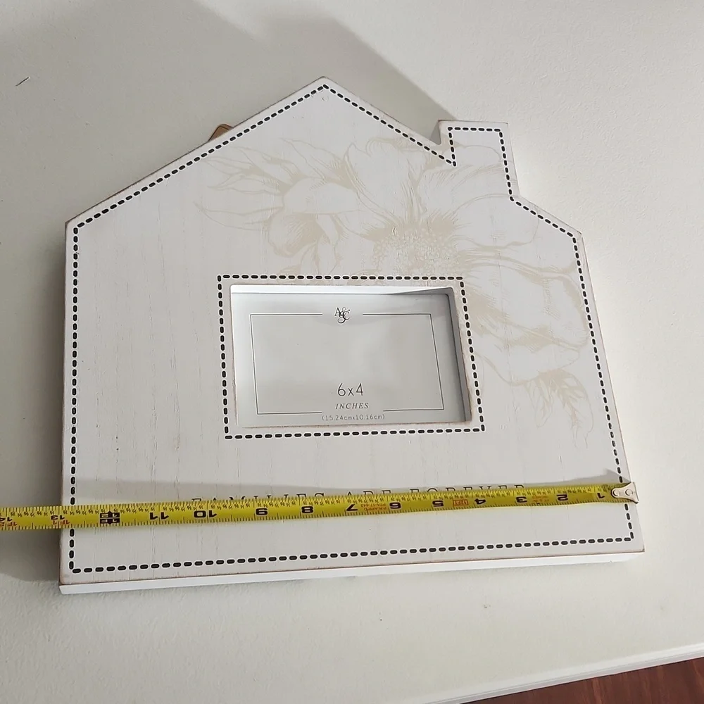 A&C Adams & Co NEW families are forever house frame 6x4 wood 1 inch thick